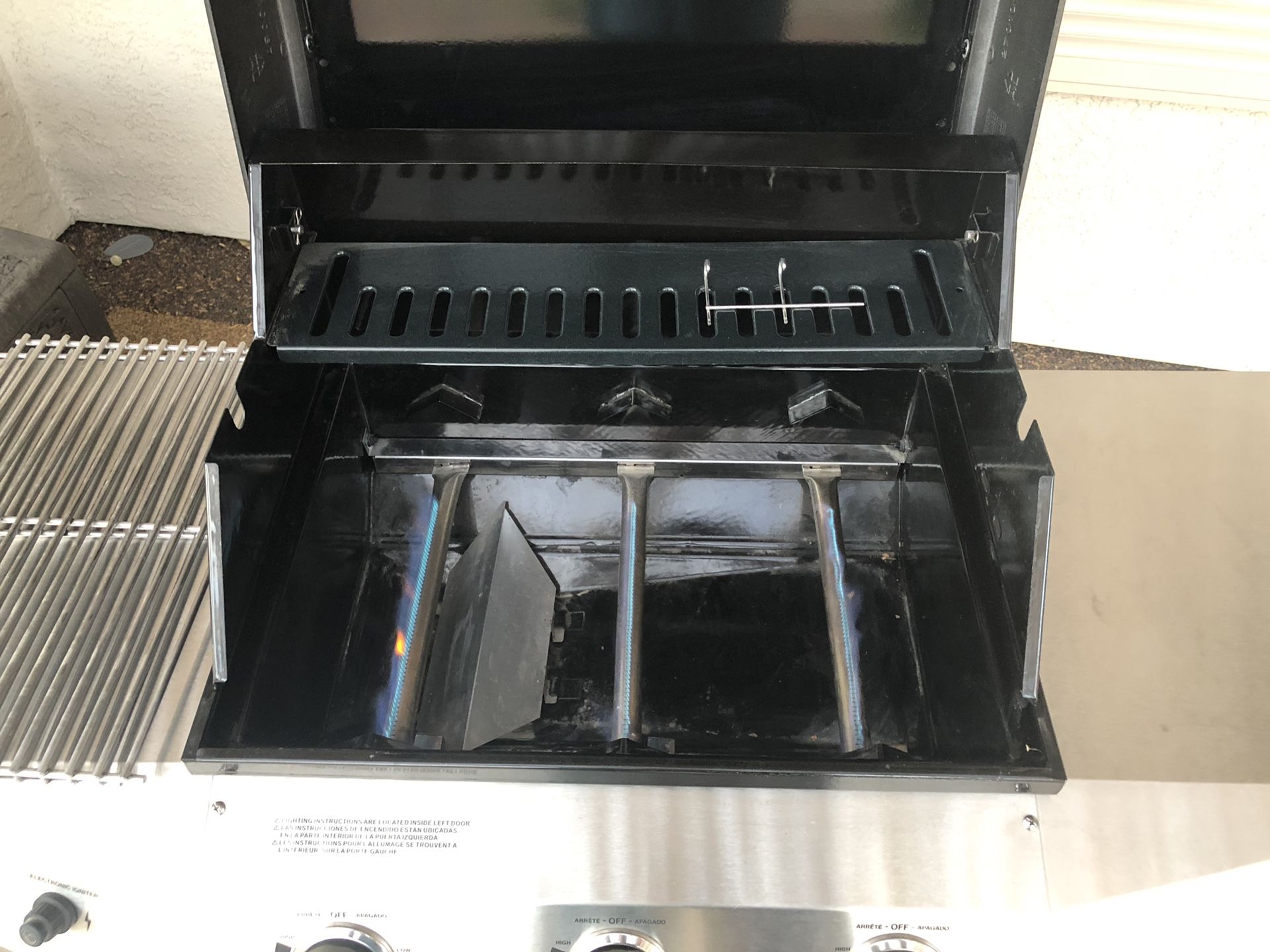 Ducane Weber W/ Propane Natural Gas BBQ Grill Affinity 3100 Barbecue