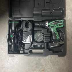 Hitachi 12v Drill With Good Battery Charger Working Light In Case