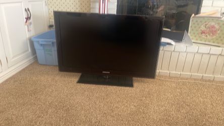 Samsung 42” Flat Screen