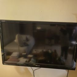 60" TV Sharp Aquos
