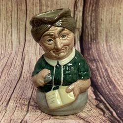 royal doulton MISS LOAN The Librarian Doultonville Collection D6715