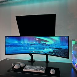49” Samsung G9 240hz 4K Gaming Monitor