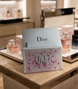Dior makeup pouch new in box authentic amazing