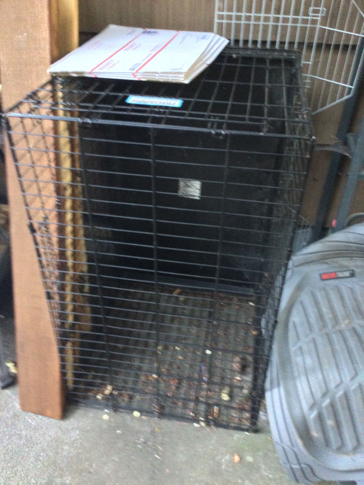 Med Dog Crate Still New Condition