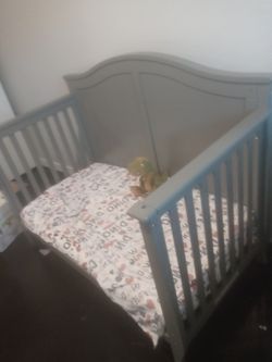 Toddler Crib That Turns Into A Full Size Bed