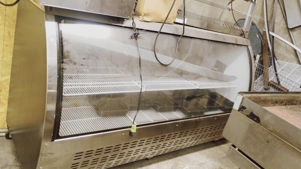 Refrigerador Para El Queso Y Vitrina Para Secar La Carne Seca Plancha Para  Hamburguesas O Tacos Todo Por 699 for Sale in Richmond, CA - OfferUp