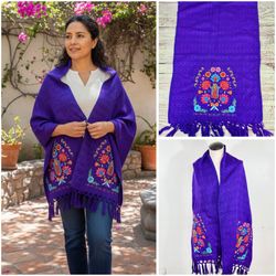 Mexican Embroidered Virgin Mary Our Lady of Guadalupe Shawl Wrap / Chal de la Virgen María Guadalupe