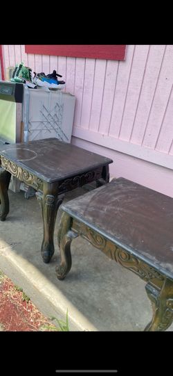 2 Wood Living Room Tables