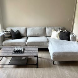 Mid Century Modern Aquarius Sectional Sofa from Living Spaces