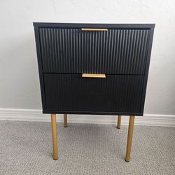 2 drawer Nightstand