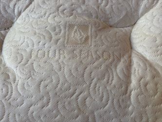Free 4 Seasons pillowtop queen bed