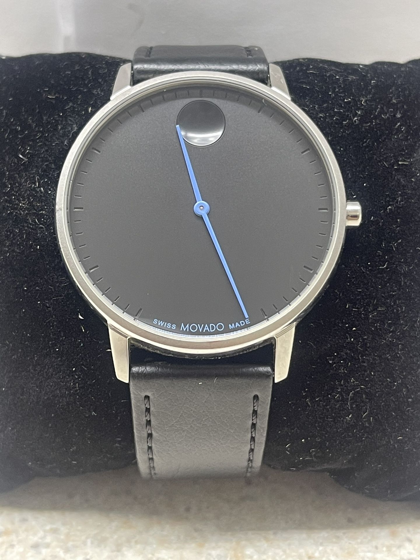 Movado (contact info removed)6 Leather Black Color Band Great Condition Working Perfect