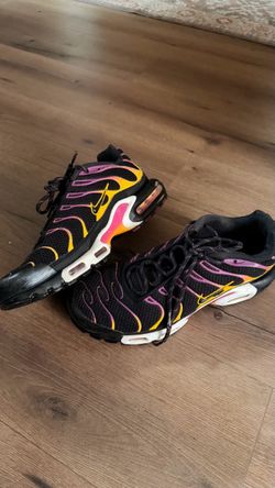 Nike Air Max Plus Black-University Gold-Viotech Purple Men Size 11.5