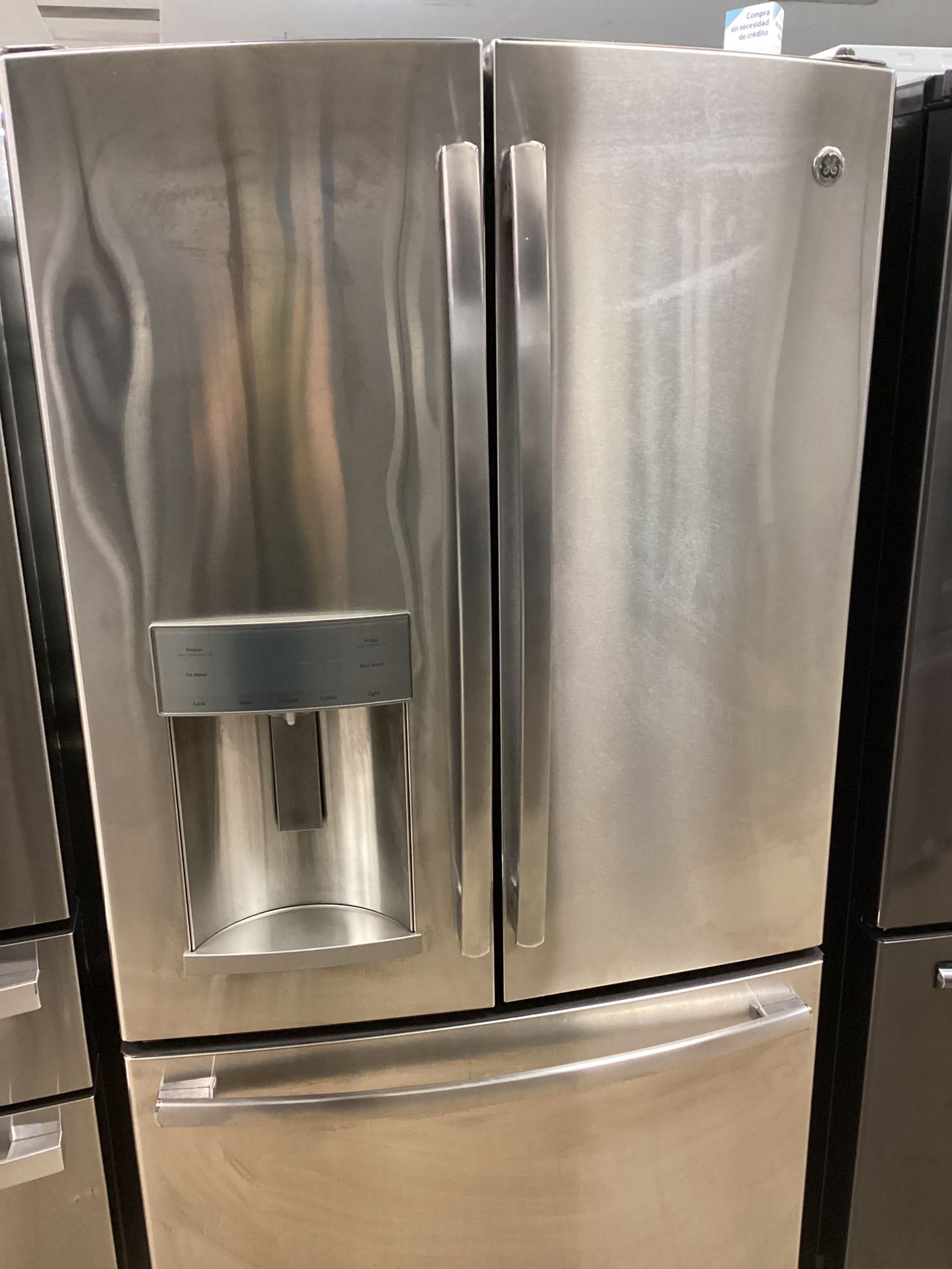 GE Standard Depth French Door Refrigerator With Ice Maker And Water Dispenser