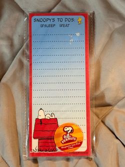 New Peanuts Snoopy Magnetic List Pad