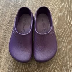 Birkis By Birkenstock 