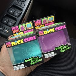 NeeDoh Nice Cube
