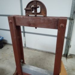 Very Old Farm Fruit Press