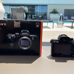 Sony Alpha A7III Mirrorless Camera (Body Only)