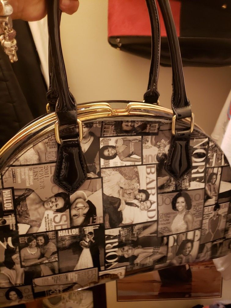 michelle obama purse wallet