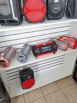 YAT Red and Black Portable Bluetooth Boombox Speaker