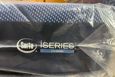  Like New! Serta iseries Hybrid Queen Mattress - Delivery Available
