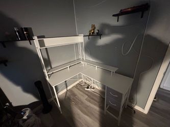 Pc gaming table