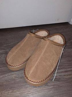 Suede Shearling Slip-On clogs bearpaw