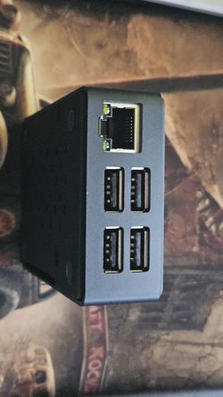 Raspberry Pi 3 W/ Case 