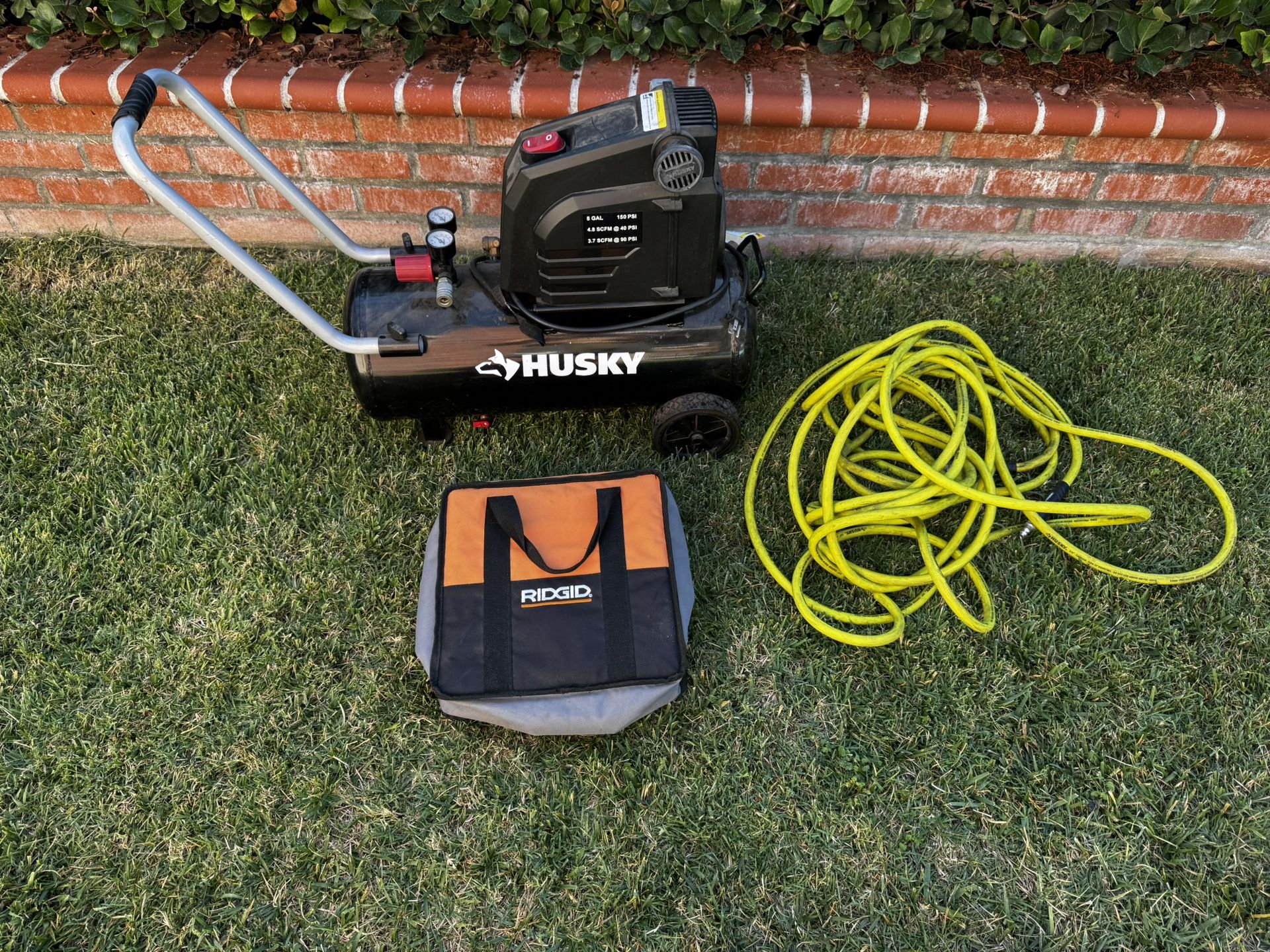 Husky Compressor And Rigid 16 Gauge Nailer