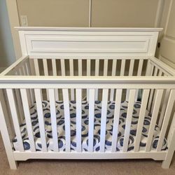 Delta Children Baby Crib and Newton Crib Mattress
