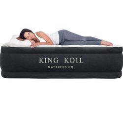 King Koil Plush Pillow Top King Air Mattress with Built-in High-Speed Pump Best for Home, Camping, Guests, 20" King Size Luxury Double Airbed Adjustab