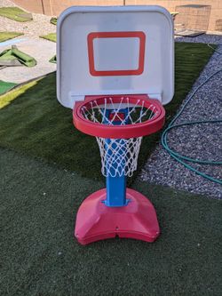 Clean little tikes basketball hoop adjustable height asking $30 cash must pick up Broadway and apache buckeye az