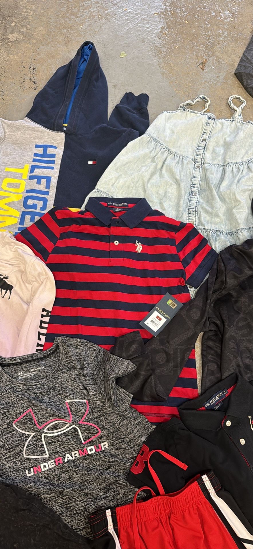 KIDS CLOTHES BUNDLE 