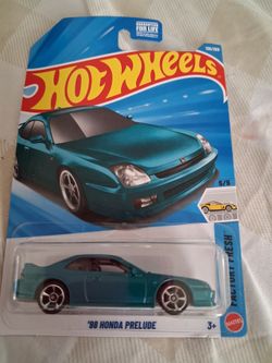 Hot Wheels '98 Honda Prelude Factory Fresh