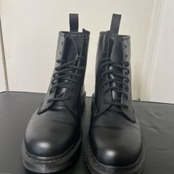 Dr. Martens 1460 Mono Smooth Leather Lace Up Boots Size 11 Men