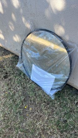 Black Metal Framed Round Wall Mirror