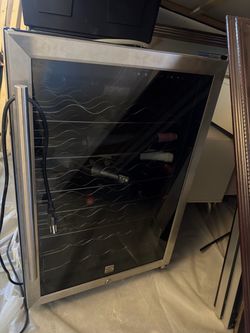 Wine Cooler / Beverage Refrigerator – $75