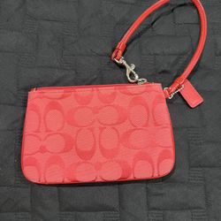 COACH Small Wristlet 