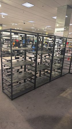 Retail fixtures