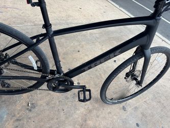 TREK BIKE