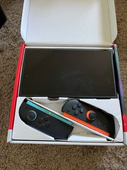 Brand new Nintendo switch to with the steering wheel and foot pedals