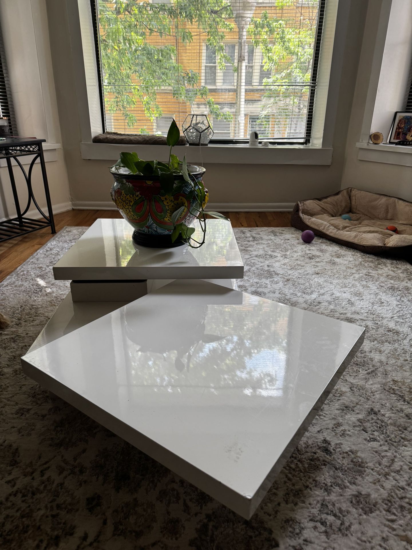 Low Rotating Coffee Table