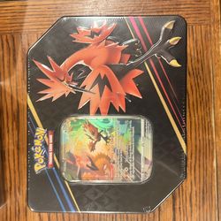 Crown Zenith Tin (Zapdos)
