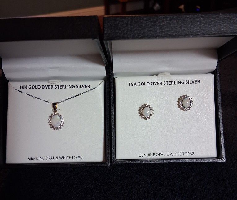 Beautiful 18K Gold Over Sterling Opal Earrings And Necklace Set