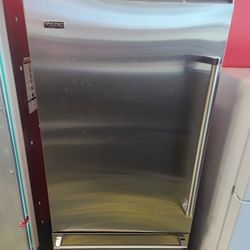 Viking 36 Inch Bottom Freezer Built In Refrigerator 20.4 Cu Ft Left Hinge 