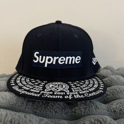 Supreme Fitted Hat 7 5/8