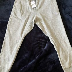 Nike Grew Sweatpants