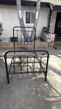 Black metal twin bed frame