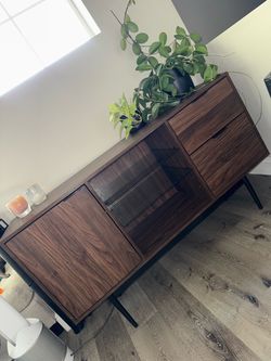 Mid-Century Modern Wood hutch